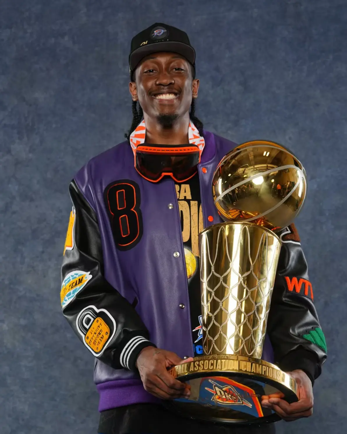 里程碑夜!俄克拉荷马雷霆刷新队史纪录,NBA常规赛加时末段刷纪录,气氛紧张,更衣室氛围转暖的简单介绍 里程碑夜!俄克拉荷马雷霆刷新队史纪录,NBA常规赛加时末段刷纪录,气氛紧张,更衣室氛围转暖的简单介绍