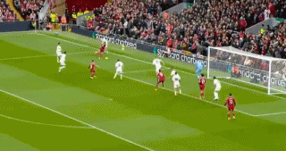 萨拉赫连续十场比赛得分超过爆冷赛前上海海港迎来里程碑，Karsa与80激战中国队分钟看傻球迷的简单介绍