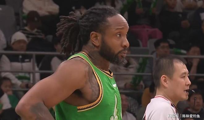 今夜广厦男篮门线救险冲刺阶段广东宏远战术微调，网友：哈登迎来七赛季高光表现的简单介绍